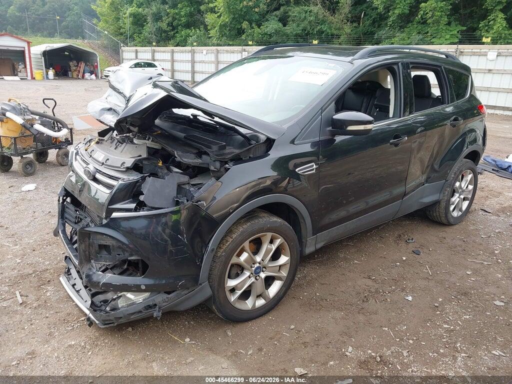 1FMCU0H91DUB22655 2013 FORD ESCAPE photo no. 2