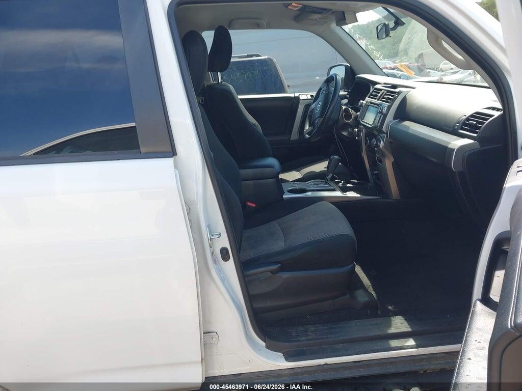 JTEZU5JR9K5203816 2019 TOYOTA 4RUNNER photo no. 5