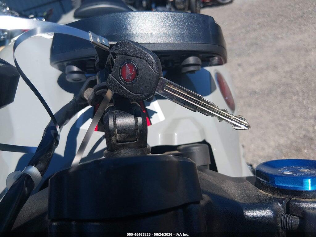 JH2PC40H4TK301714 2026 HONDA CBR600 photo no. 11