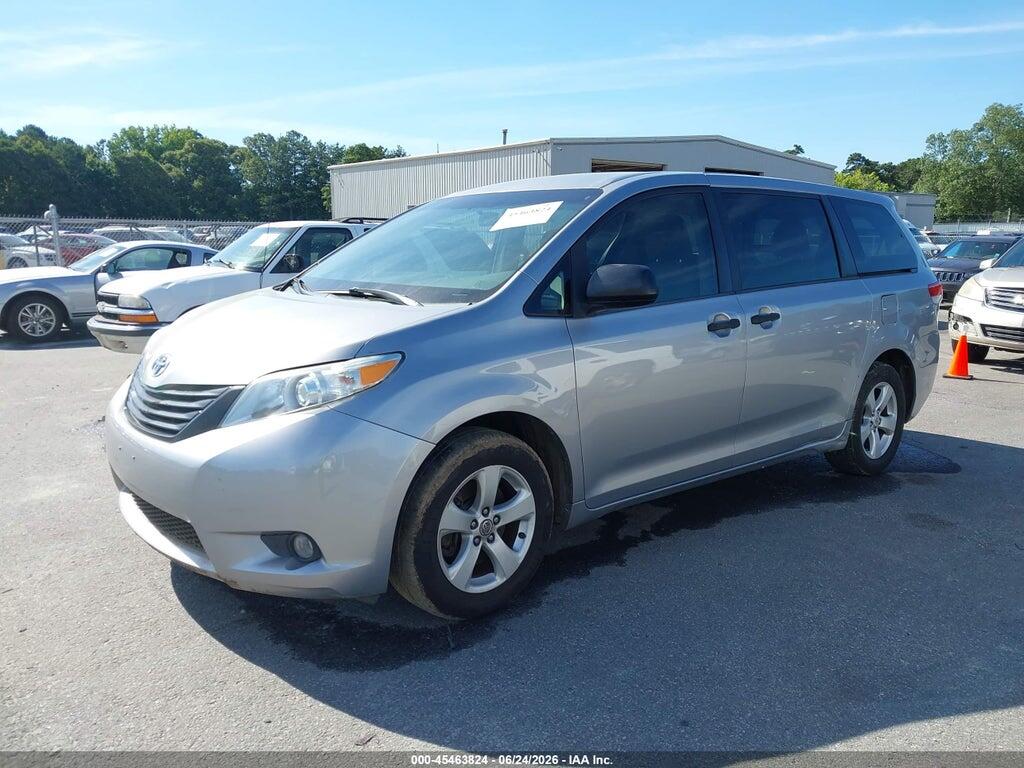 5TDKA3DC7CS013728 2012 TOYOTA SIENNA photo no. 2
