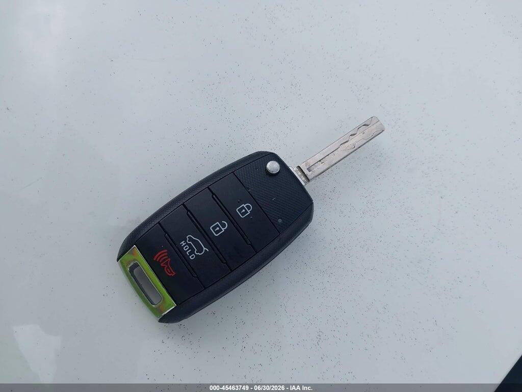 KNDJN2A27K7013470 2019 KIA SOUL photo no. 11