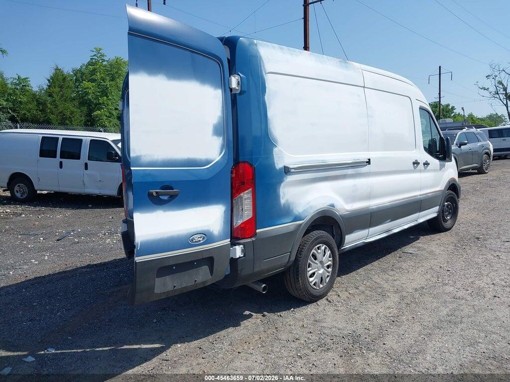 1FTBR1C82TKA25495 2026 FORD TRANSIT-250 photo no. 4