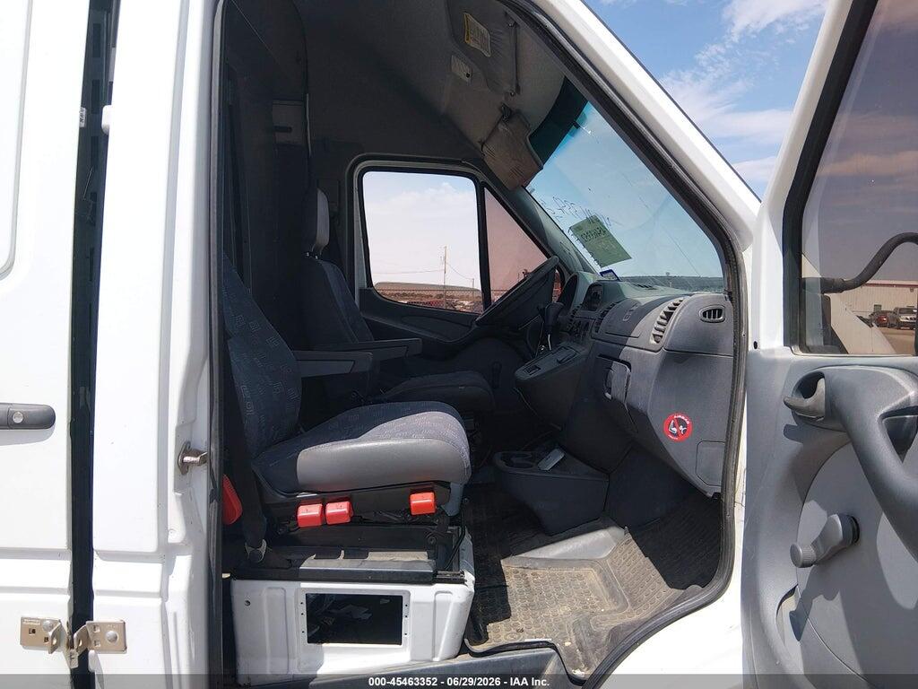 WD0PD744765929968 2006 DODGE SPRINTER VAN 2500 photo no. 5