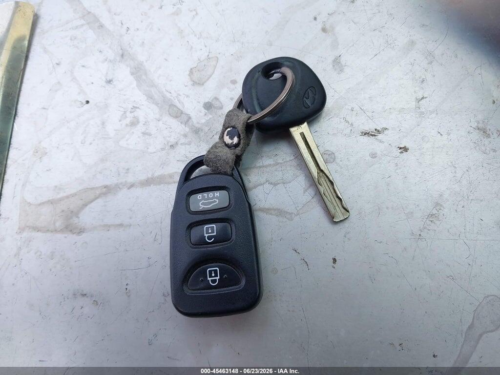 5NPEB4AC5BH174216 2011 HYUNDAI SONATA photo no. 11