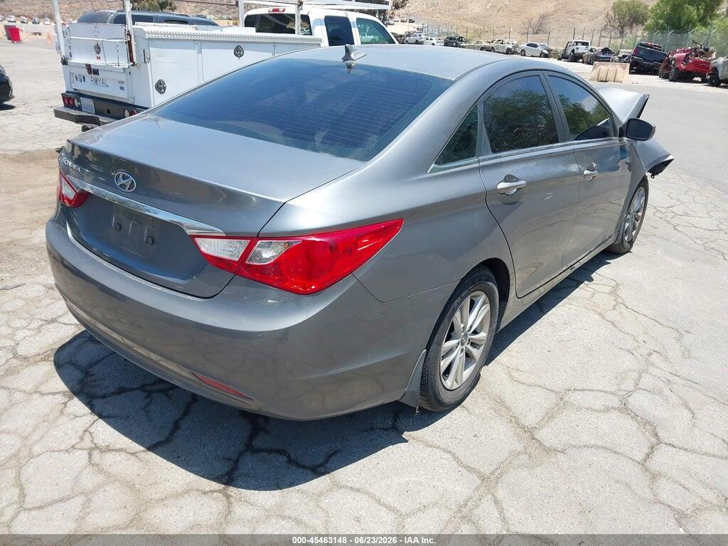 5NPEB4AC5BH174216 2011 HYUNDAI SONATA photo no. 4