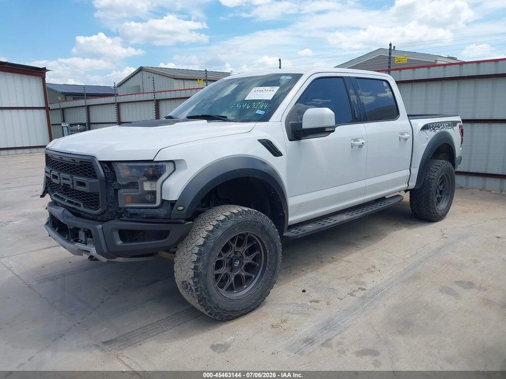 1FTFW1RG1KFB45692 2019 FORD F-150 photo no. 2