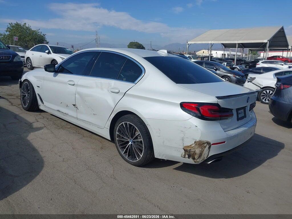 WBA13AG09PCL38347 2023 BMW 530E photo no. 3