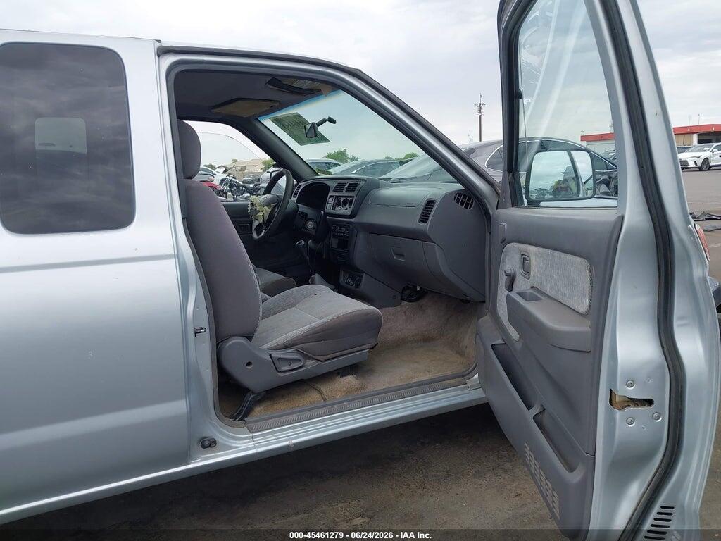 1N6DD26S3YC435256 2000 NISSAN FRONTIER photo no. 5