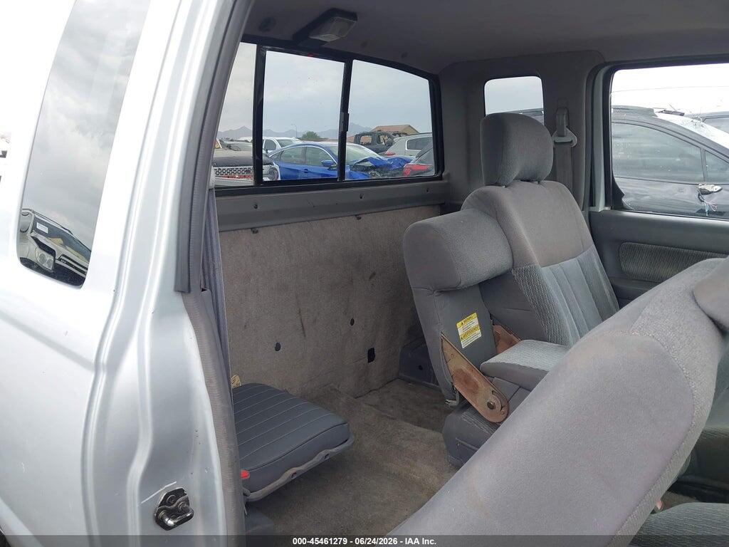 1N6DD26S3YC435256 2000 NISSAN FRONTIER photo no. 8