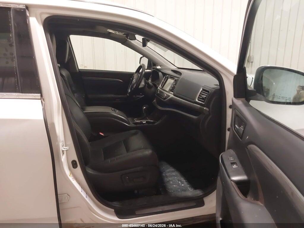 5TDDZRFH8JS801444 2018 TOYOTA HIGHLANDER photo no. 5