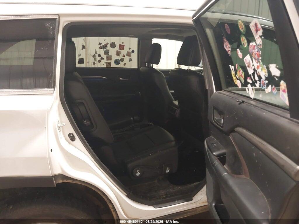 5TDDZRFH8JS801444 2018 TOYOTA HIGHLANDER photo no. 8