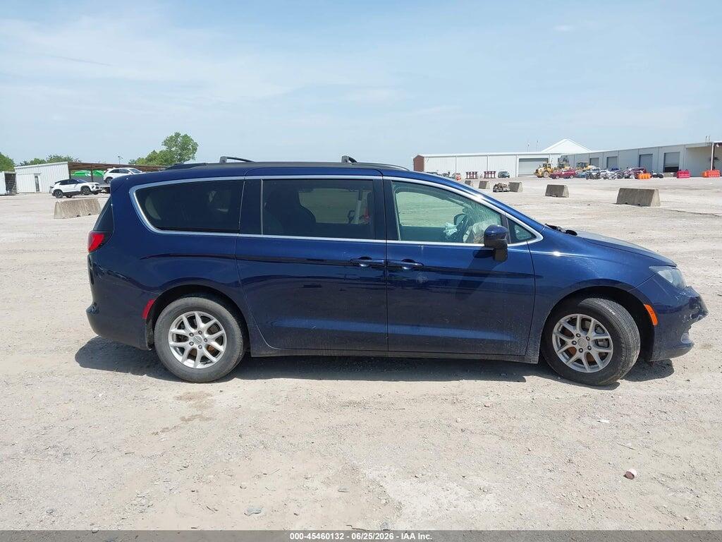 2C4RC1CG0LR210914 2020 CHRYSLER VOYAGER photo no. 12