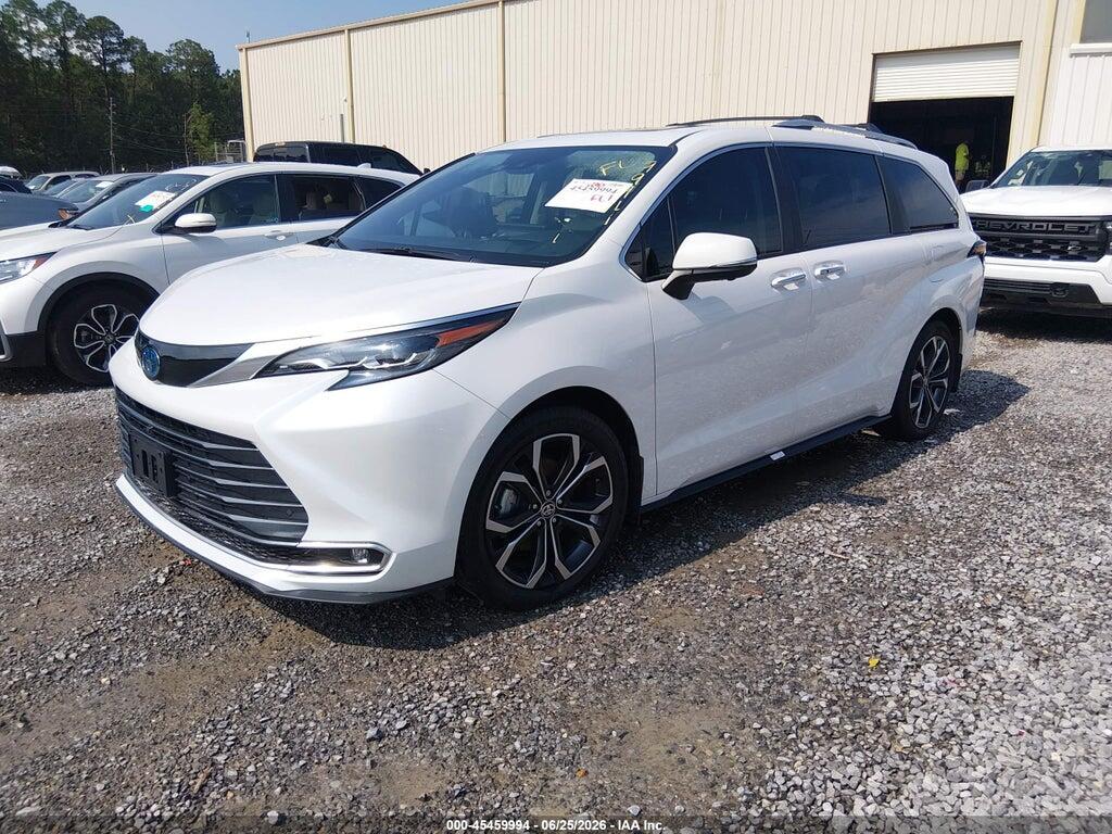 5TDERKECXSS254101 2025 TOYOTA SIENNA photo no. 2