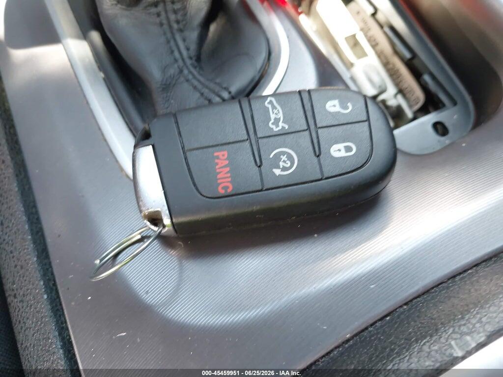 2C3CDXGJ2KH703644 2019 DODGE CHARGER photo no. 11
