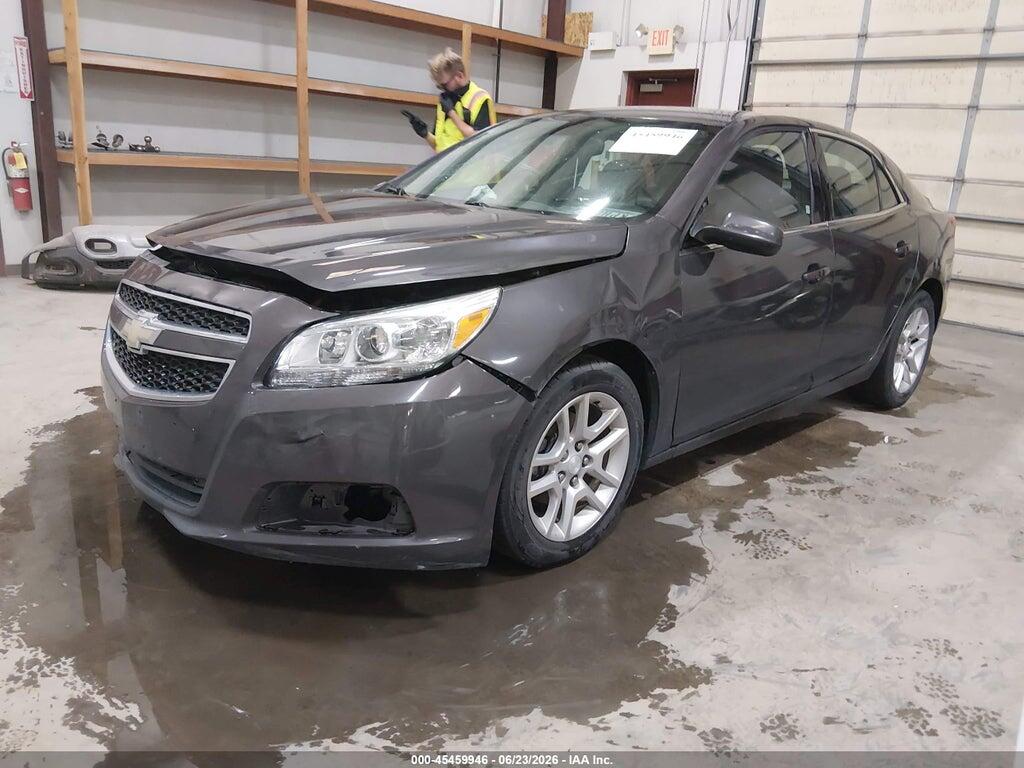 1G11D5RR9DF108569 2013 CHEVROLET MALIBU photo no. 2