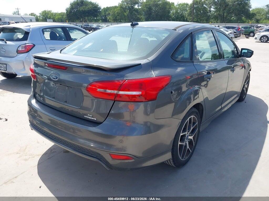 1FADP3F25GL215895 2016 FORD FOCUS photo no. 4