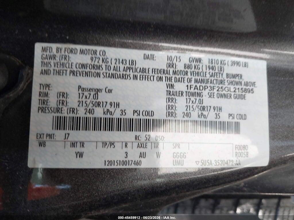 1FADP3F25GL215895 2016 FORD FOCUS photo no. 9