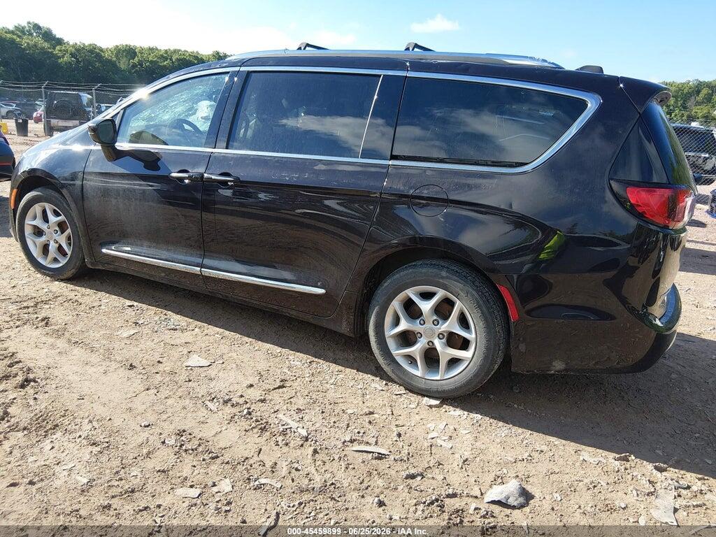 2C4RC1BG8JR235140 2018 CHRYSLER PACIFICA photo no. 3