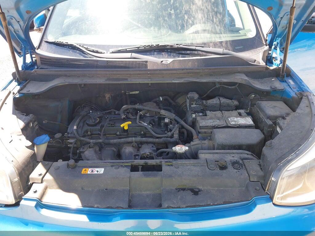 KNDJP3A50J7564767 2018 KIA SOUL photo no. 10