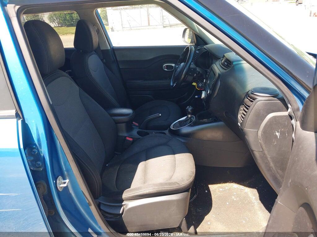 KNDJP3A50J7564767 2018 KIA SOUL photo no. 5