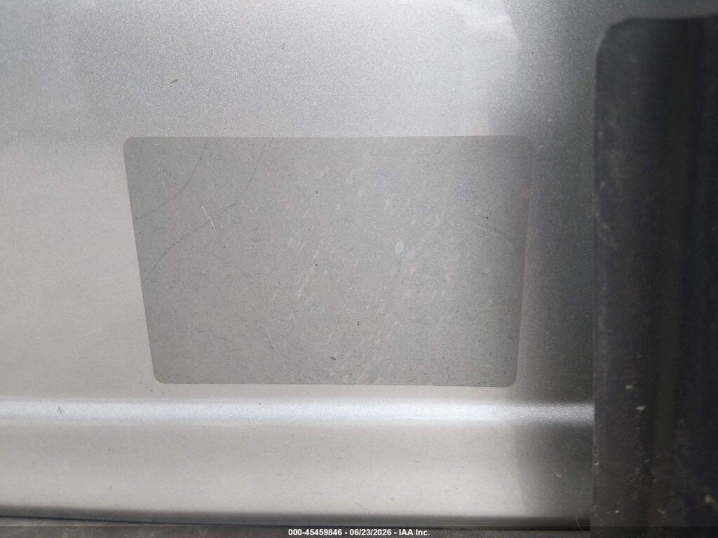1GNERGKW0JJ108174 2018 CHEVROLET TRAVERSE photo no. 9
