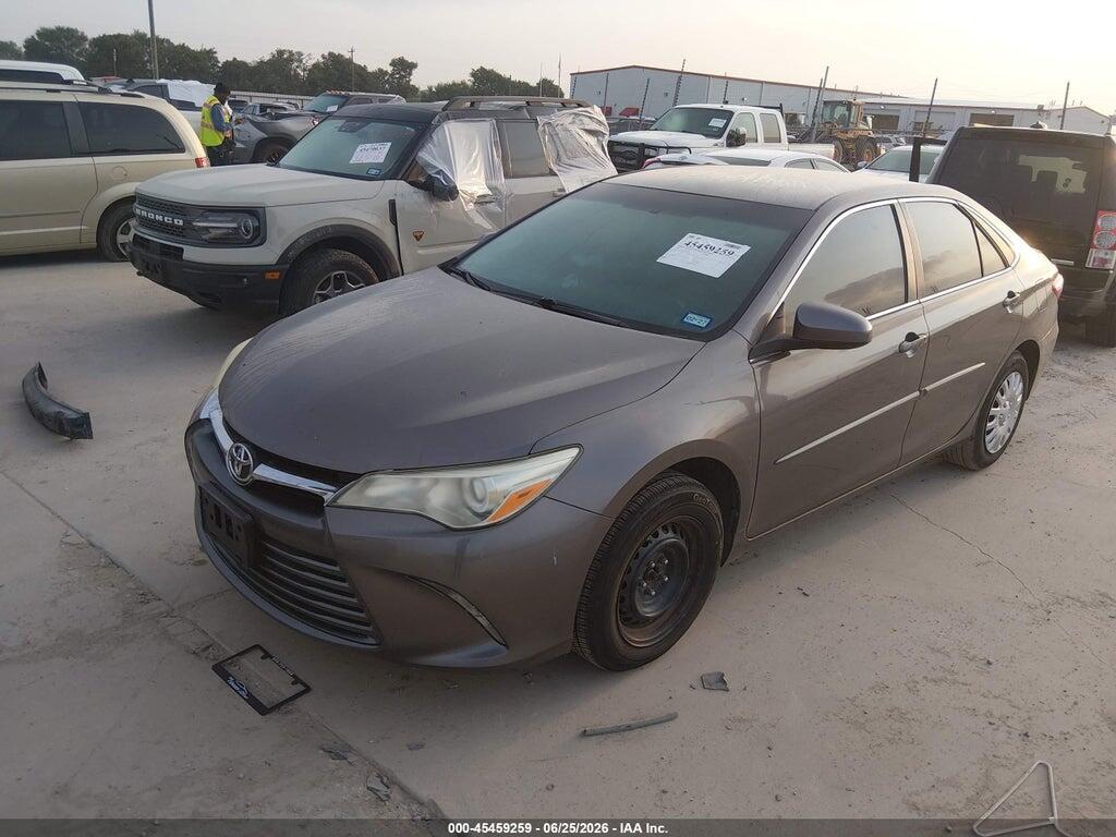 4T4BF1FK8GR530114 2016 TOYOTA CAMRY photo no. 2