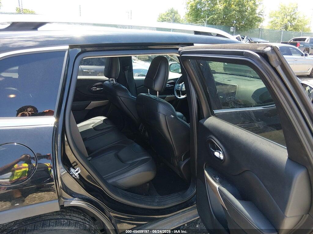 1C4PJMDS8HD227939 2017 JEEP CHEROKEE photo no. 8