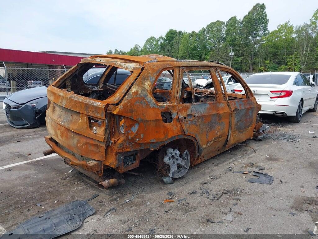 5UXZV4C53CL991834 2012 BMW X5 photo no. 4