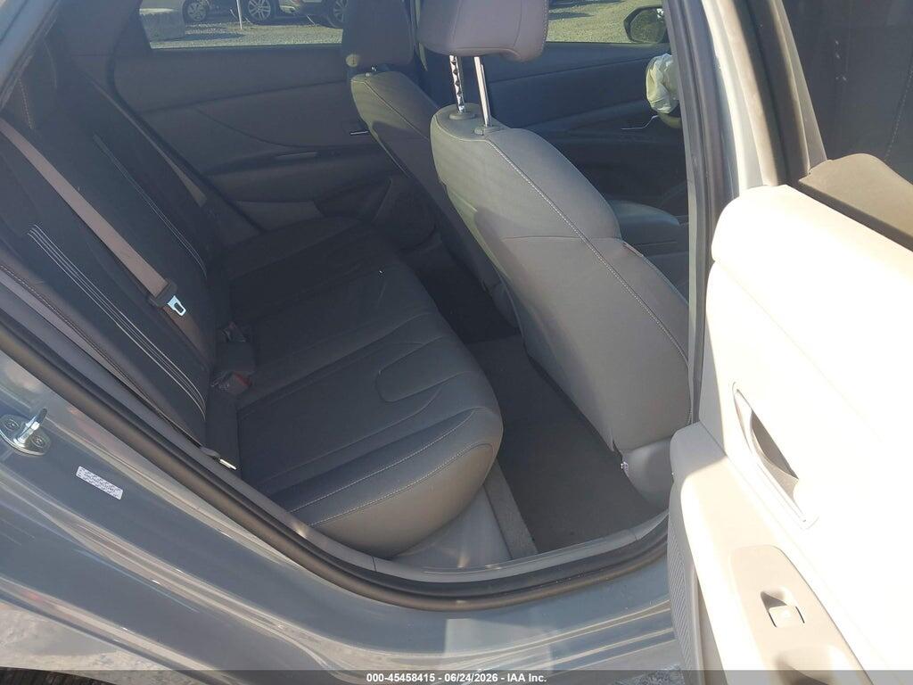 KMHLM4AG3NU322082 2022 HYUNDAI ELANTRA photo no. 8