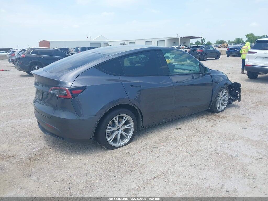 5YJYGDEE4MF259723 2021 TESLA MODEL Y photo no. 4