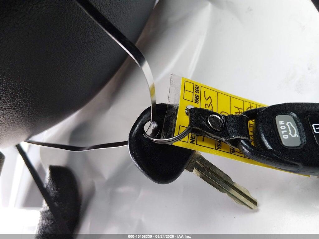 KMHD84LF6LU975757 2020 HYUNDAI ELANTRA photo no. 11