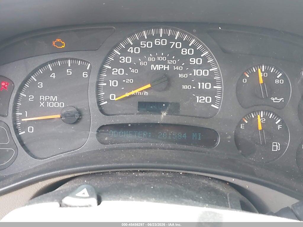 2GCEK13T651382025 2005 CHEVROLET SILVERADO 1500 photo no. 7