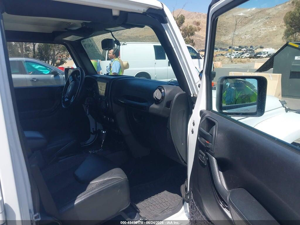 1C4BJWEG5GL192541 2016 JEEP WRANGLER UNLIMITED photo no. 5