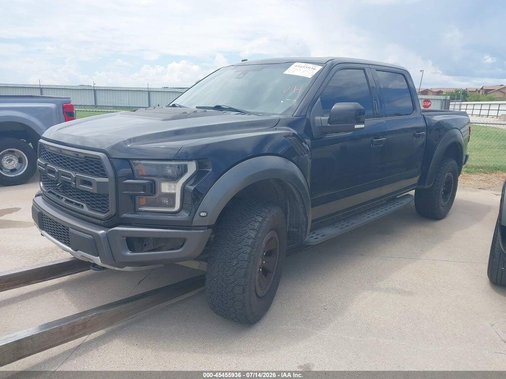1FTFW1RG8JFD33382 2018 FORD F-150 photo no. 2