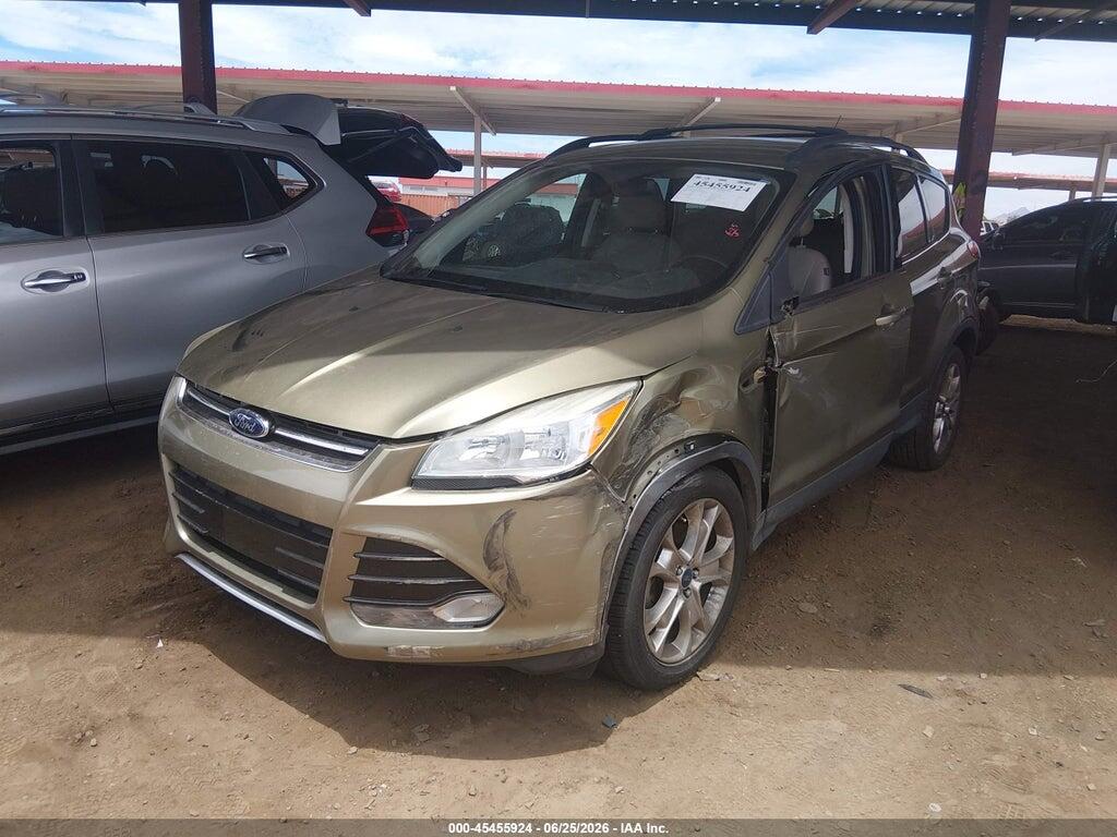 1FMCU0HX1DUB55752 2013 FORD ESCAPE photo no. 2