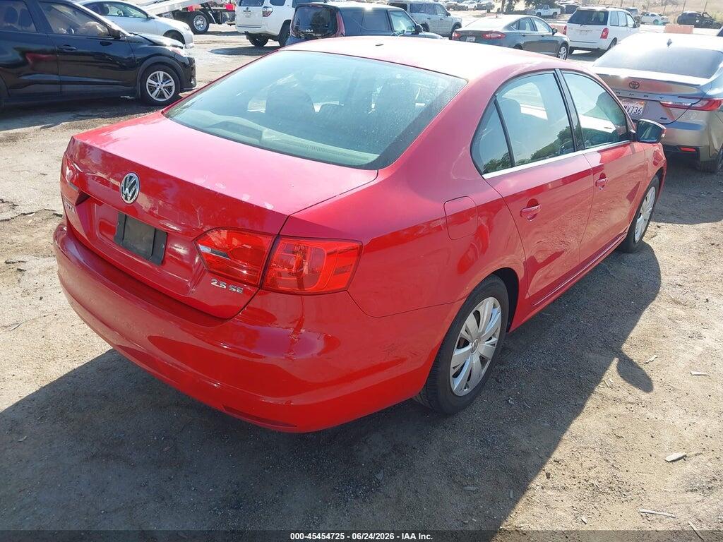 3VWDP7AJ4DM395619 2013 VOLKSWAGEN JETTA photo no. 4
