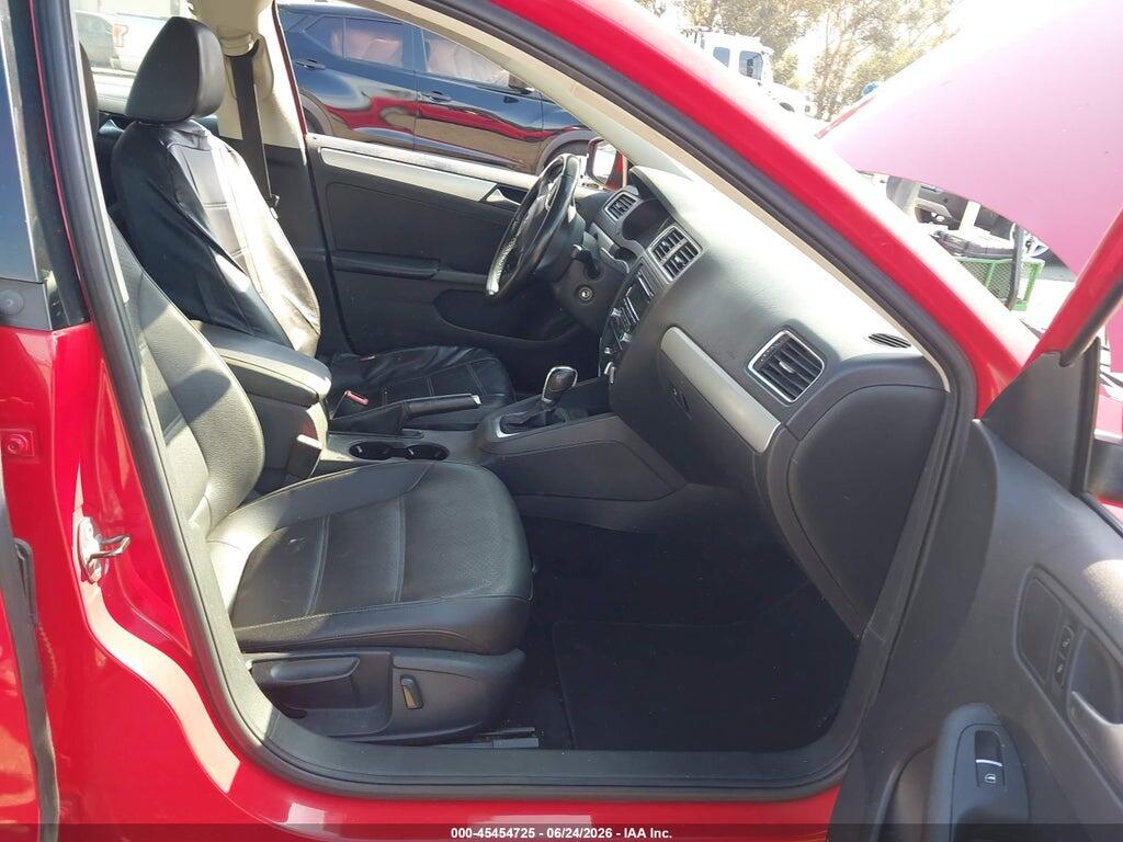 3VWDP7AJ4DM395619 2013 VOLKSWAGEN JETTA photo no. 5