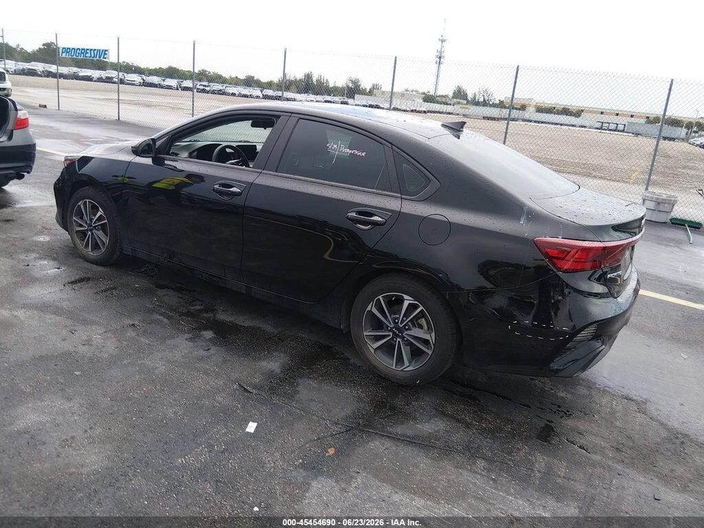 3KPF24AD2PE675007 2023 KIA FORTE photo no. 3