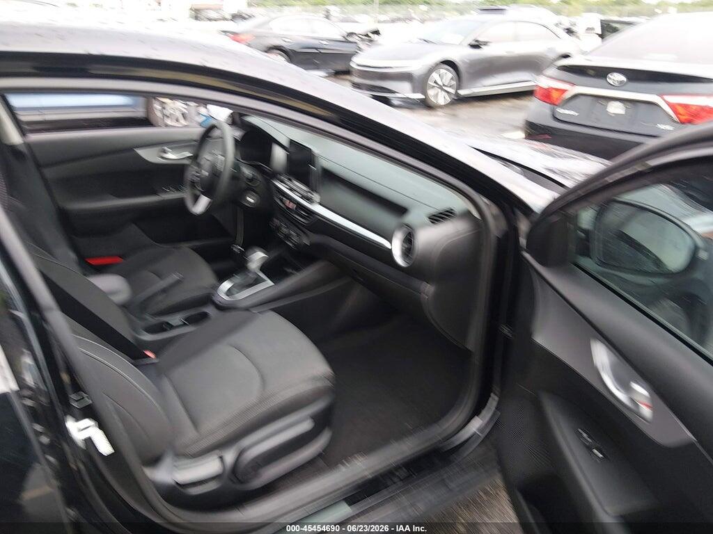 3KPF24AD2PE675007 2023 KIA FORTE photo no. 5