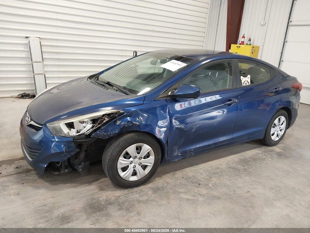 5NPDH4AE1GH697056 2016 HYUNDAI ELANTRA photo no. 2