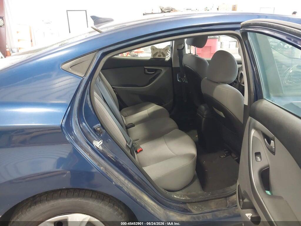 5NPDH4AE1GH697056 2016 HYUNDAI ELANTRA photo no. 8