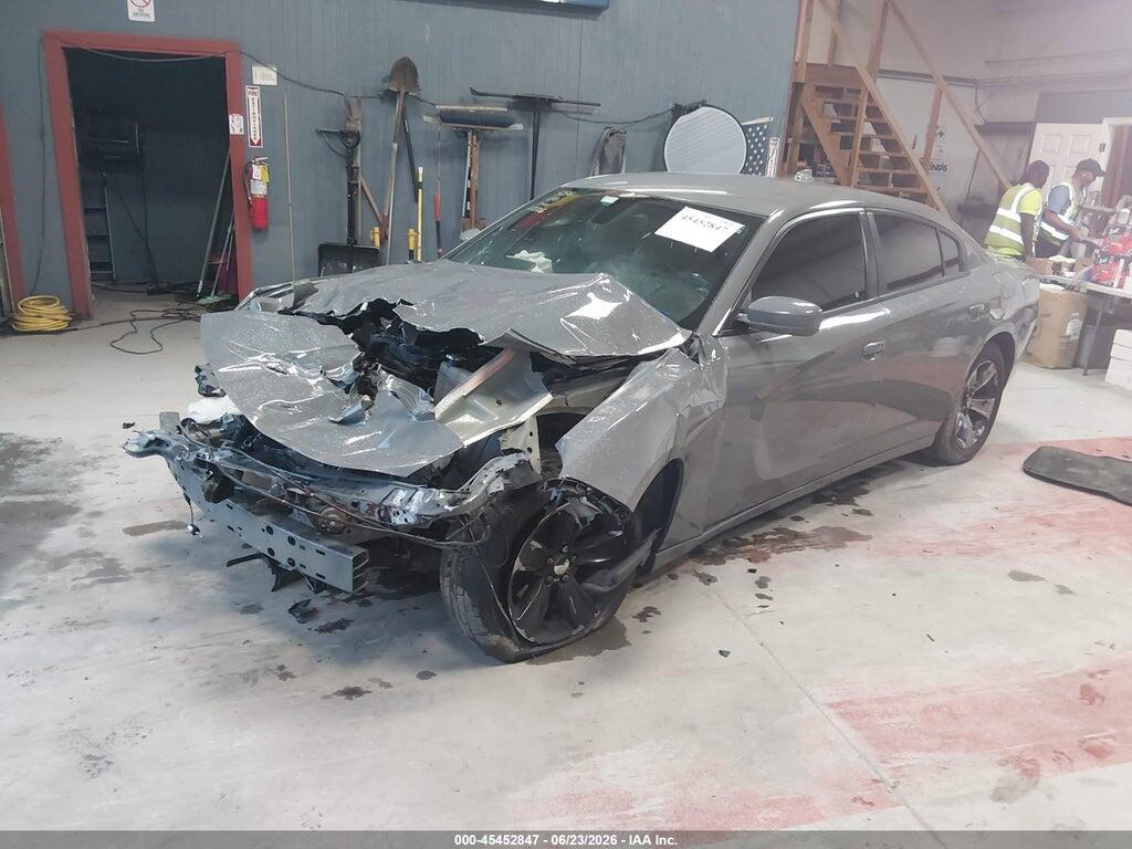 2C3CDXHG6HH563299 2017 DODGE CHARGER photo no. 2