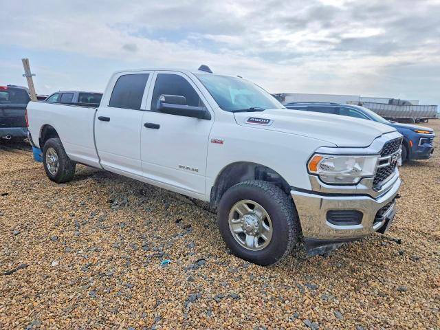 2022 RAM 2500 ST — Фото 4 из 13