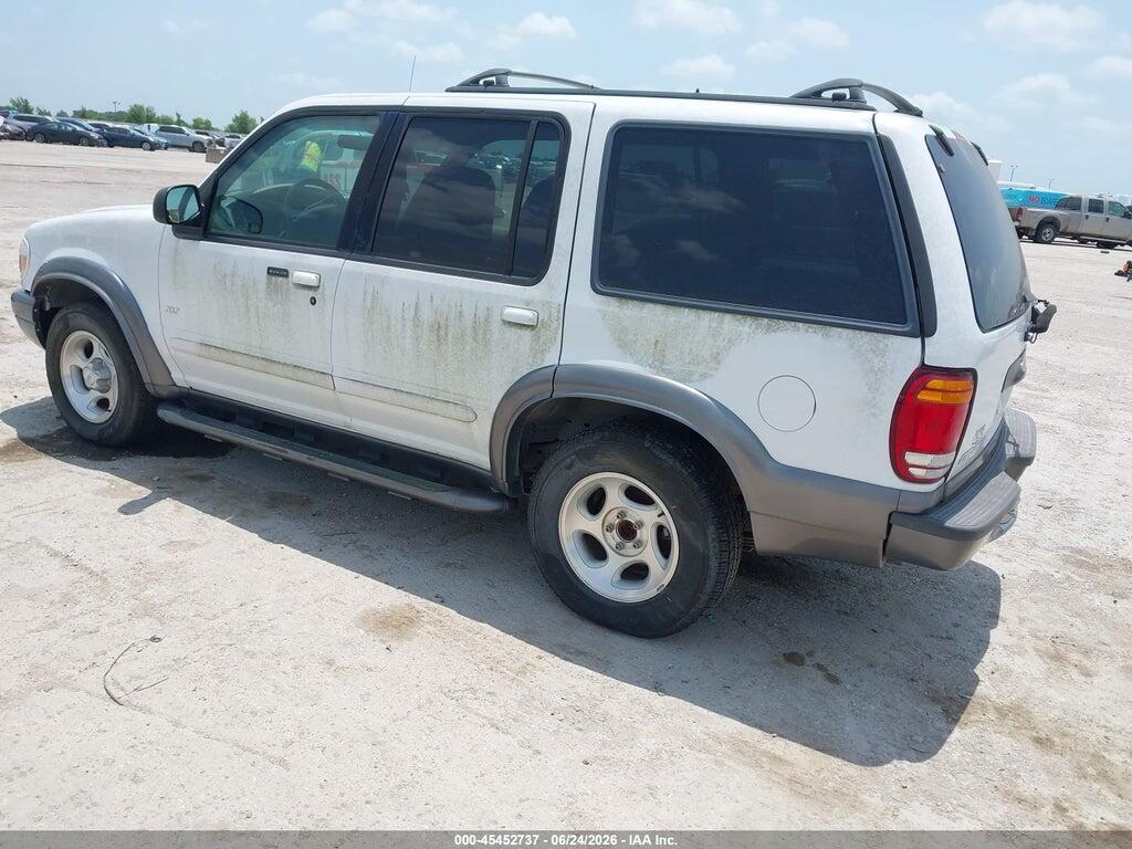 1FMZU63E4YZA49310 2000 FORD EXPLORER photo no. 3