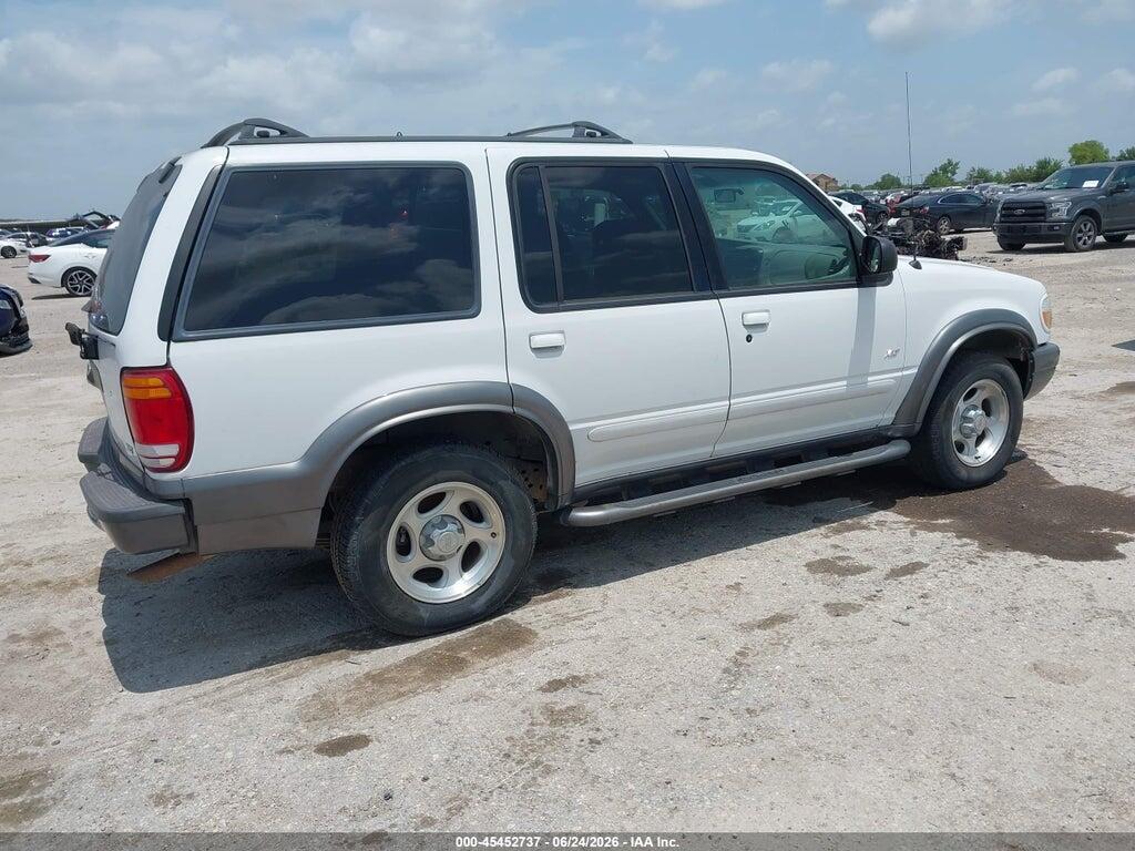 1FMZU63E4YZA49310 2000 FORD EXPLORER photo no. 4