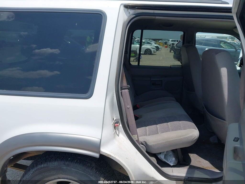 1FMZU63E4YZA49310 2000 FORD EXPLORER photo no. 8