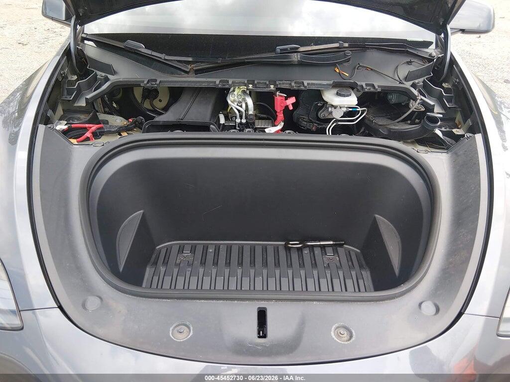 7SAYGDED5PF945977 2023 TESLA MODEL Y photo no. 10