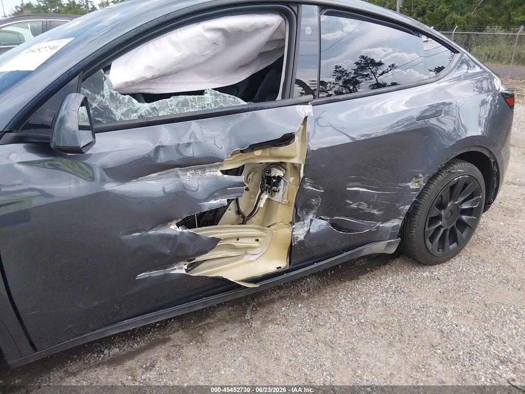 7SAYGDED5PF945977 2023 TESLA MODEL Y photo no. 6