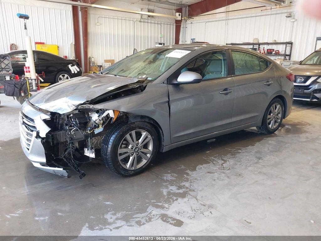 KMHD84LF2JU685013 2018 HYUNDAI ELANTRA photo no. 2