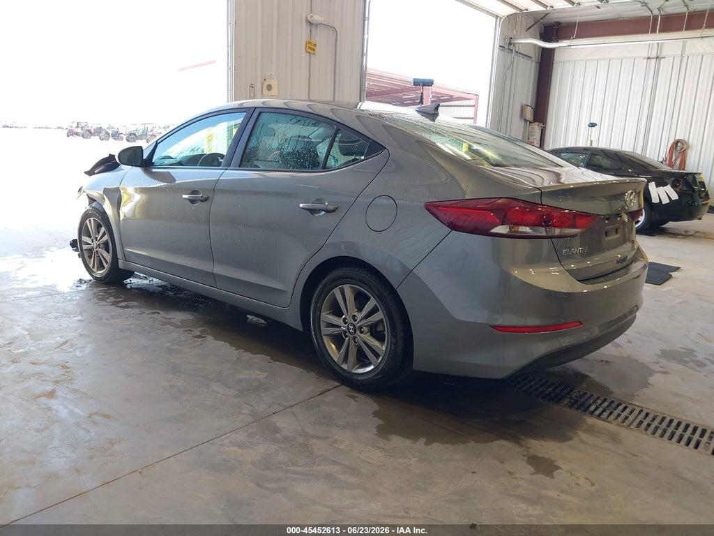 KMHD84LF2JU685013 2018 HYUNDAI ELANTRA photo no. 3